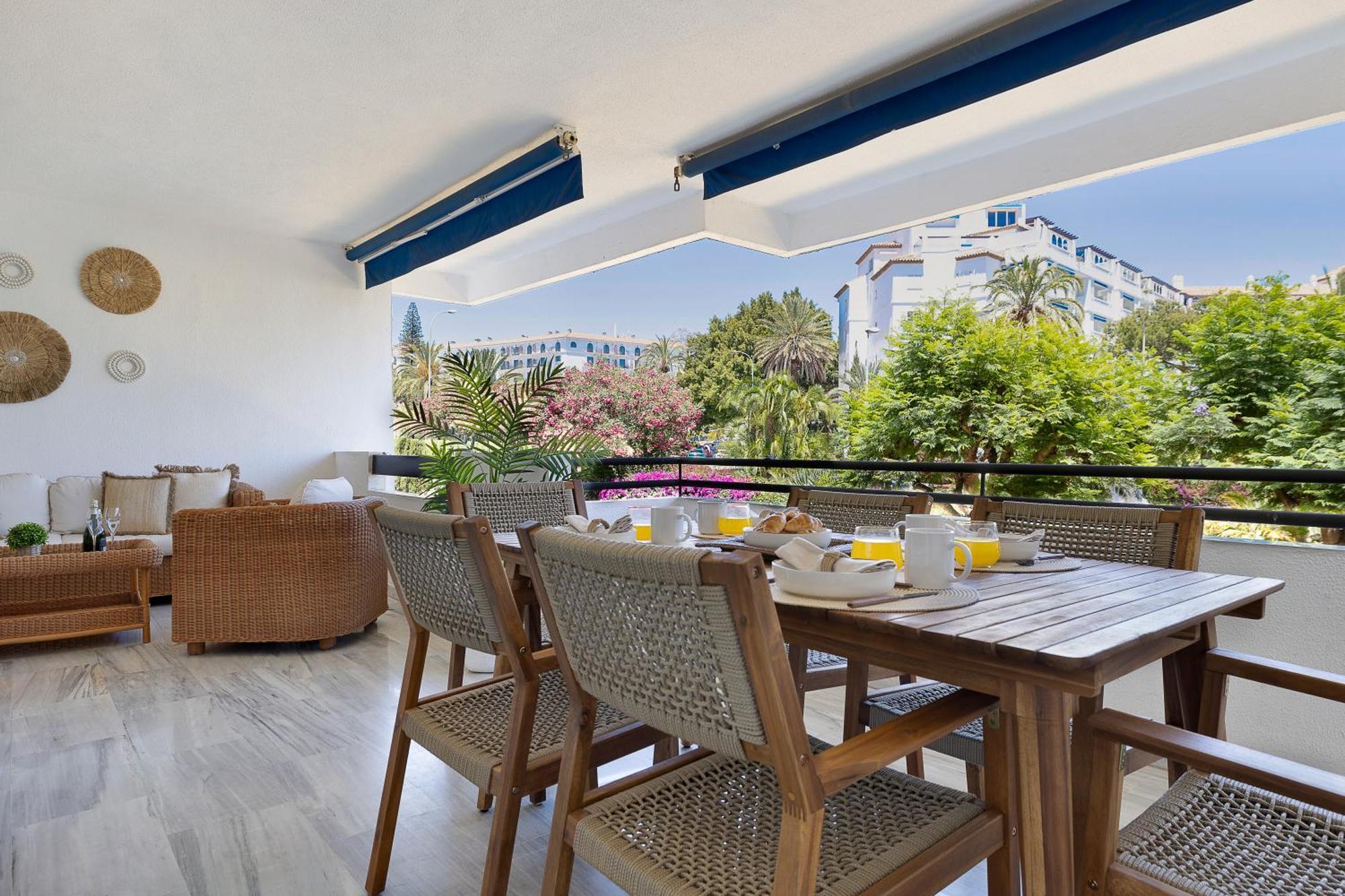 2 Bedroom Apartment in Medina Garden - Puerto Banús Marbella Exterior foto
